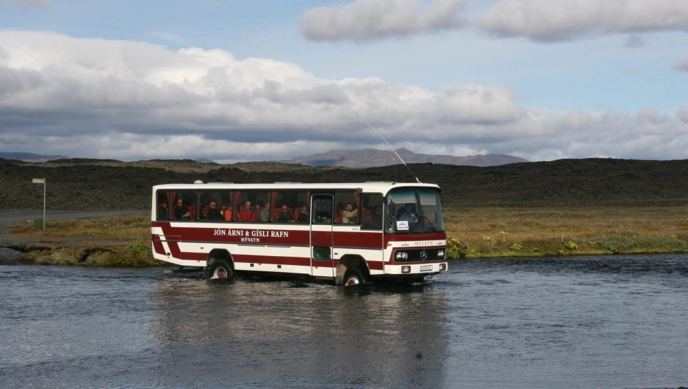 טיולים באוטובוס וסופר ג'יפ