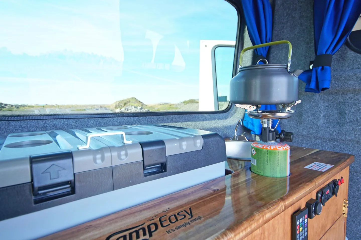 4x4-camper-rental-iceland-64
