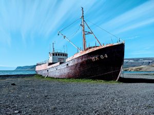 ספינה טרופה בפטרקספיורדור
